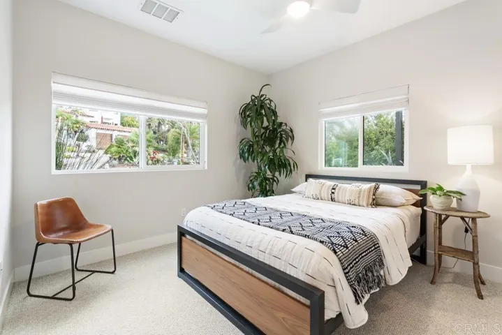 1540 Caudor Street, Encinitas, California 92024