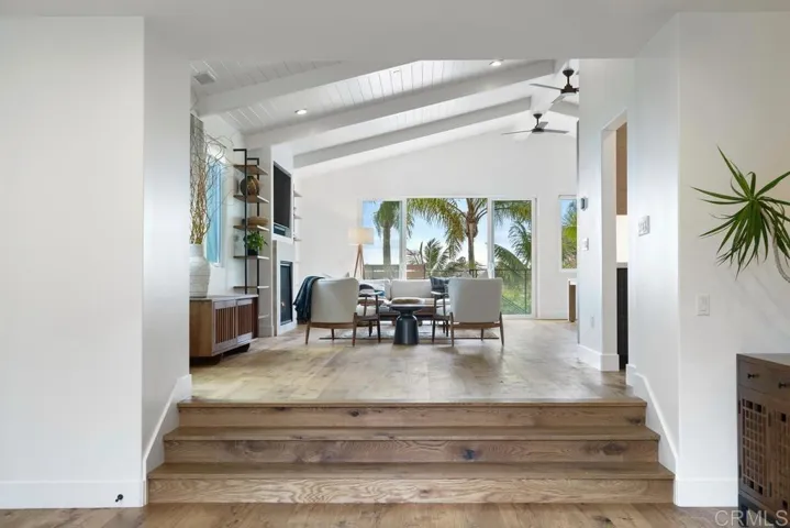 1540 Caudor Street, Encinitas, California 92024