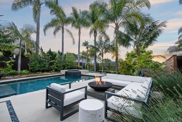 1540 Caudor Street, Encinitas, California 92024