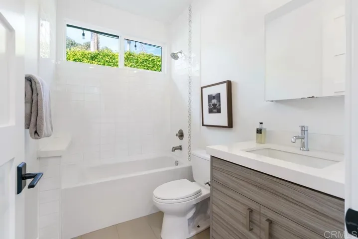 1540 Caudor Street, Encinitas, California 92024