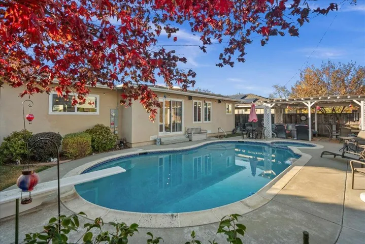 5060 Esther Drive, San Jose, California 95124