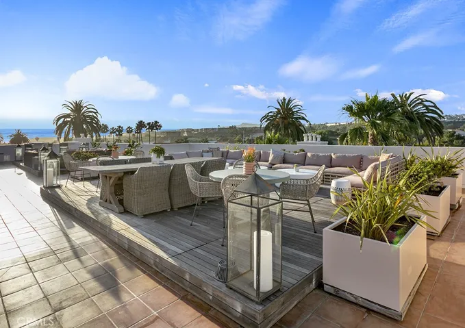 1520 N. El Camino Real #11, San Clemente, California 92672