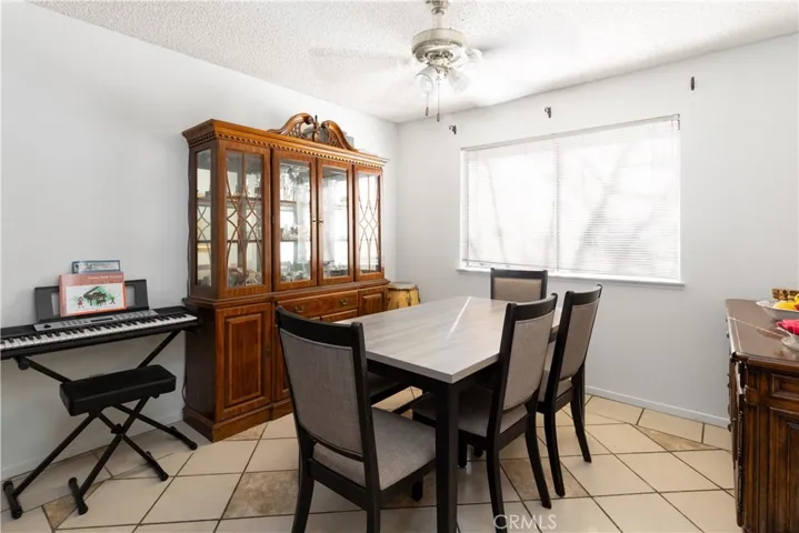 14935 Long View Drive, Fontana, California 92337