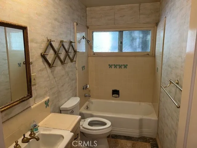 80 Narcissa Drive, Rancho Palos Verdes, California 90275