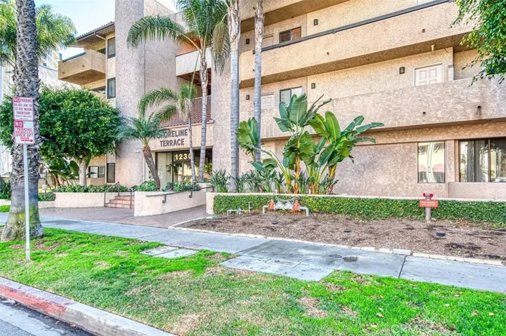 1230 E Ocean Boulevard 504, Long Beach, California 90802