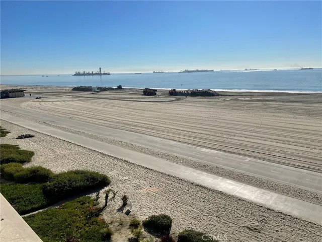 1230 E Ocean Boulevard 504, Long Beach, California 90802