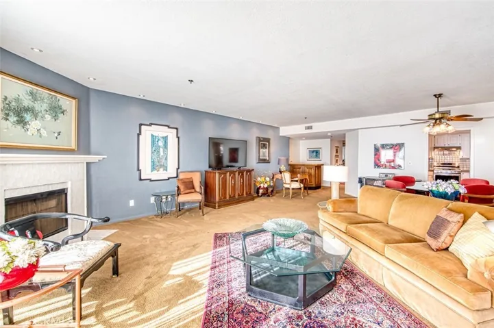 1230 E Ocean Boulevard 504, Long Beach, California 90802