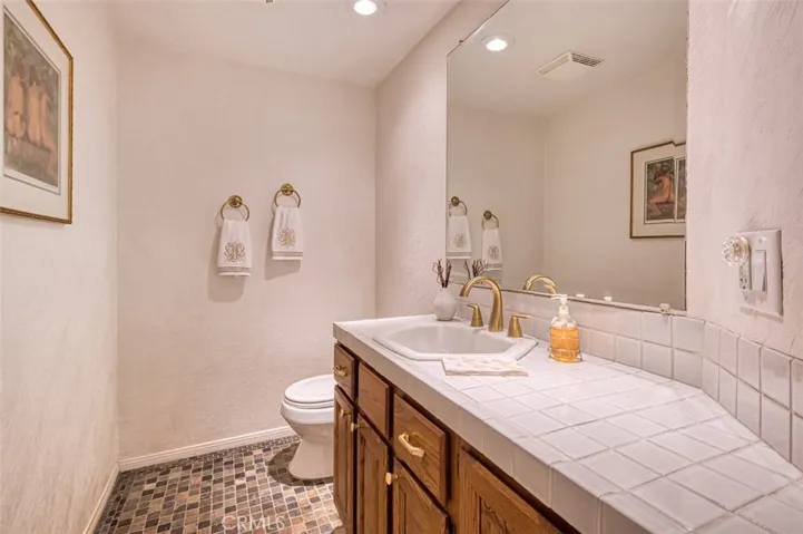 1230 E Ocean Boulevard 504, Long Beach, California 90802