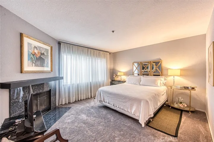1230 E Ocean Boulevard 504, Long Beach, California 90802