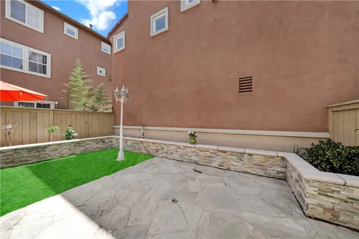 14 Datepalm, Irvine, California 92618