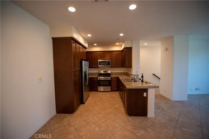 210 Silk Tree, Irvine, California 92606