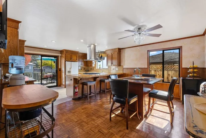 18979 Robinson Road, Sonoma, California 95476