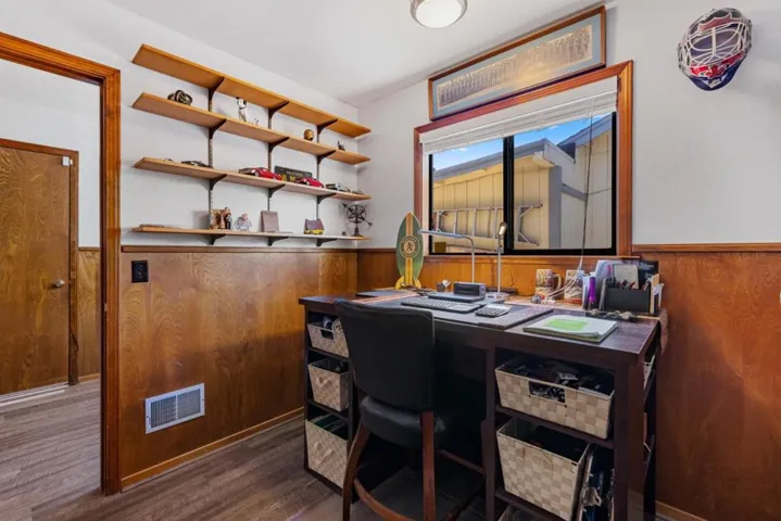 18979 Robinson Road, Sonoma, California 95476