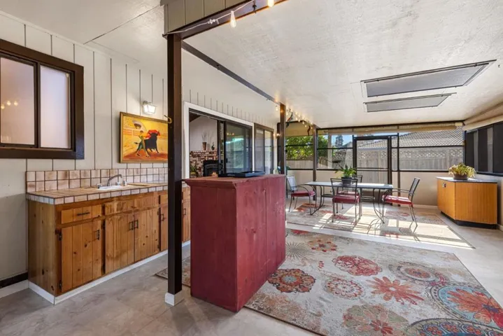 18979 Robinson Road, Sonoma, California 95476