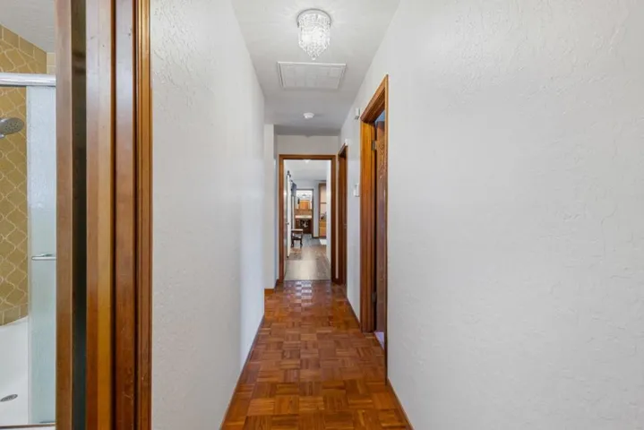 18979 Robinson Road, Sonoma, California 95476