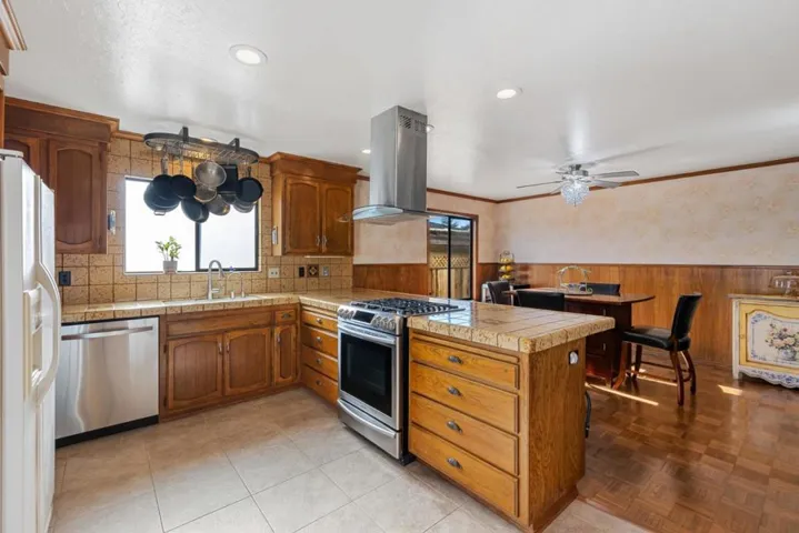 18979 Robinson Road, Sonoma, California 95476