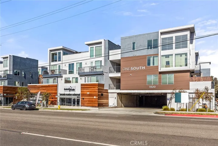 Modern Mixed Use -OneSouth