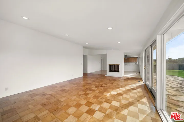 27041 Whitestone Road, Rancho Palos Verdes, California 90275