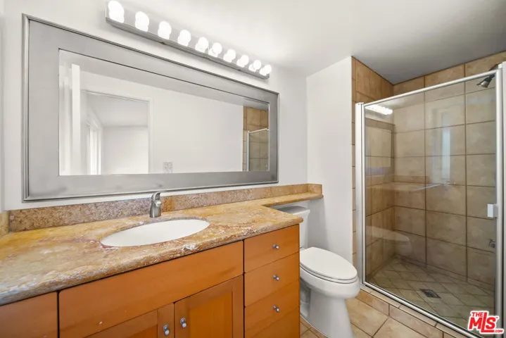 27041 Whitestone Road, Rancho Palos Verdes, California 90275