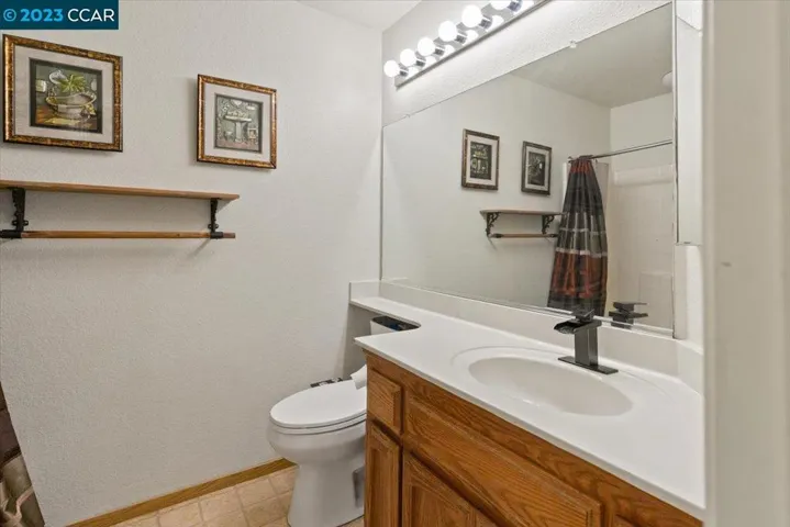 917 Vindel Ln, Modesto, California 95350