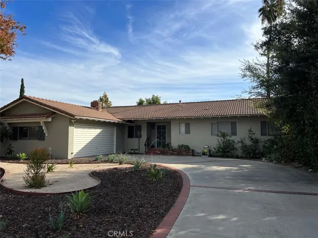 870 Miami Court, Claremont, California 91711