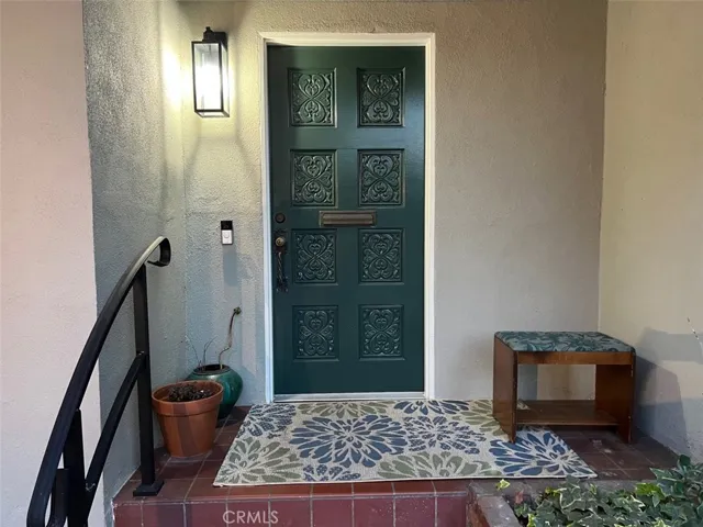870 Miami Court, Claremont, California 91711