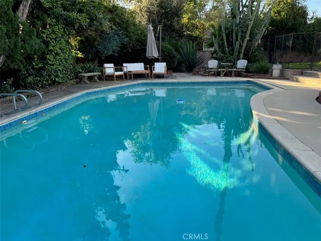 870 Miami Court, Claremont, California 91711