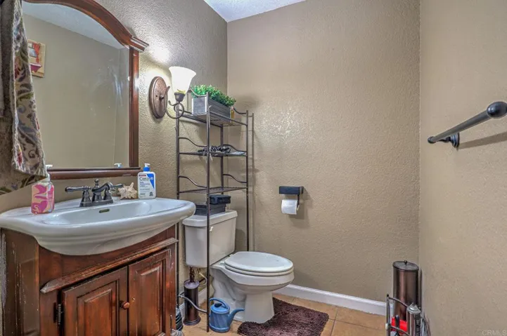 1405 North Broadway Unit D, Escondido, California 92026