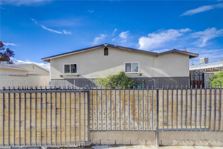 38465 3rd Street E, Palmdale, California 93550