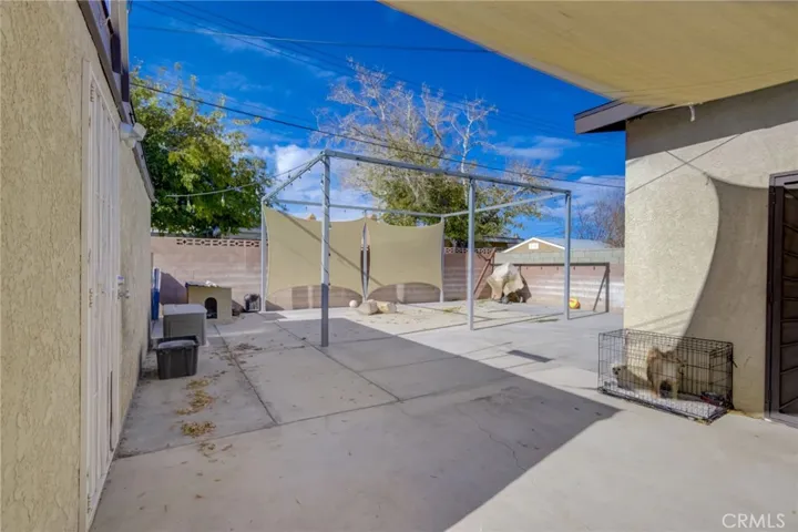 38465 3rd Street E, Palmdale, California 93550