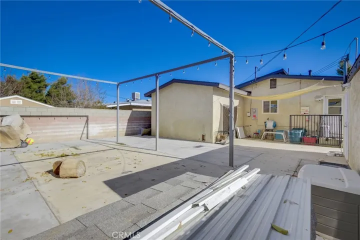 38465 3rd Street E, Palmdale, California 93550
