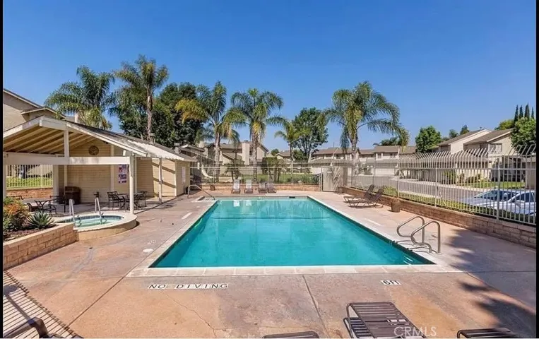 818 Live Oak Place, Corona, California 92882