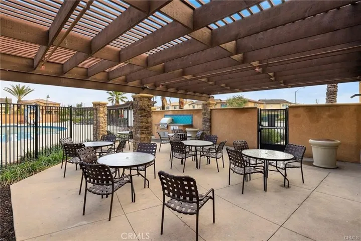 16731 Kalmia Lane, Fontana, California 92336