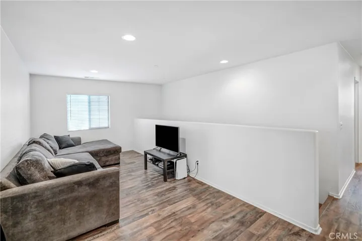 16731 Kalmia Lane, Fontana, California 92336