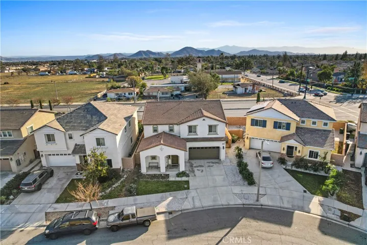 16731 Kalmia Lane, Fontana, California 92336