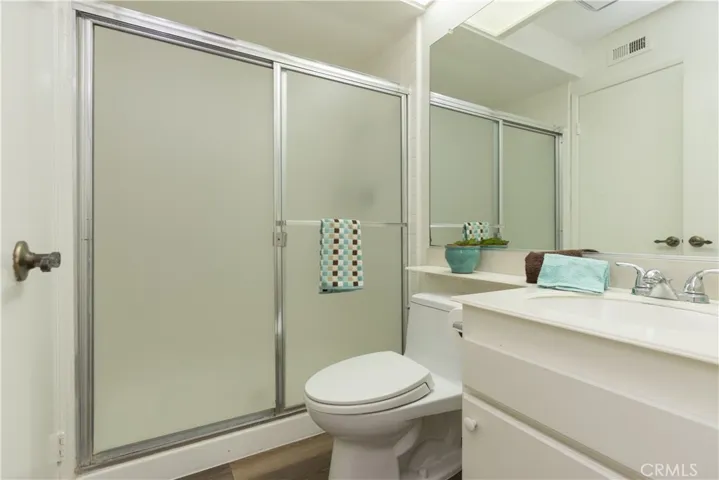 Secondary bath/shower