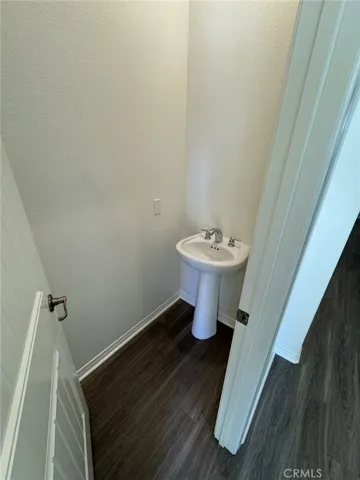 6069 Sendero Avenue, Eastvale, California 92880