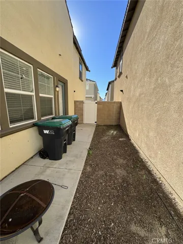 6069 Sendero Avenue, Eastvale, California 92880
