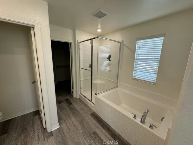 6069 Sendero Avenue, Eastvale, California 92880