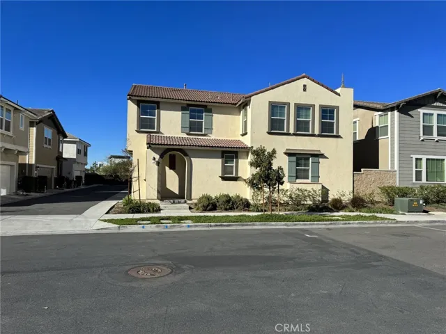 6069 Sendero Avenue, Eastvale, California 92880