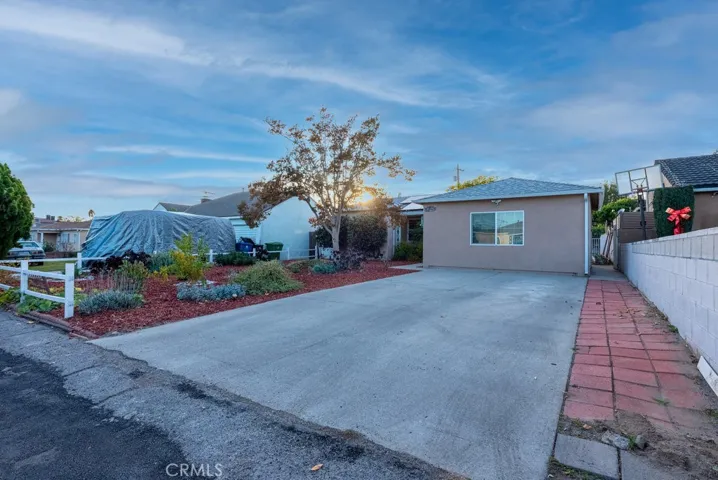 6547 Riverton Avenue, North Hollywood, California 91606