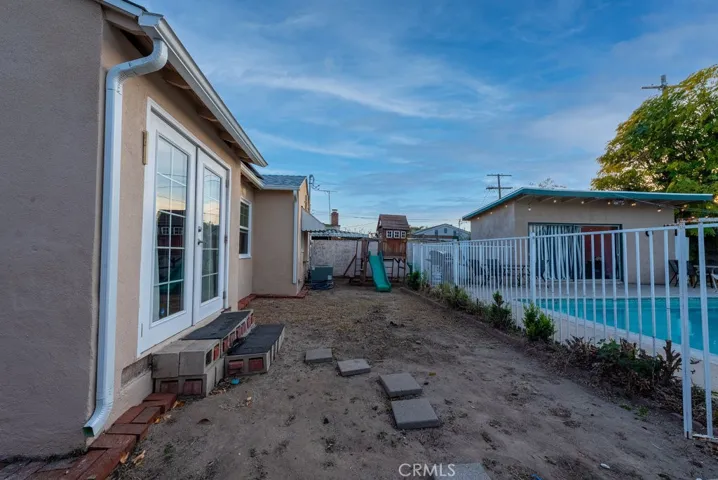 6547 Riverton Avenue, North Hollywood, California 91606