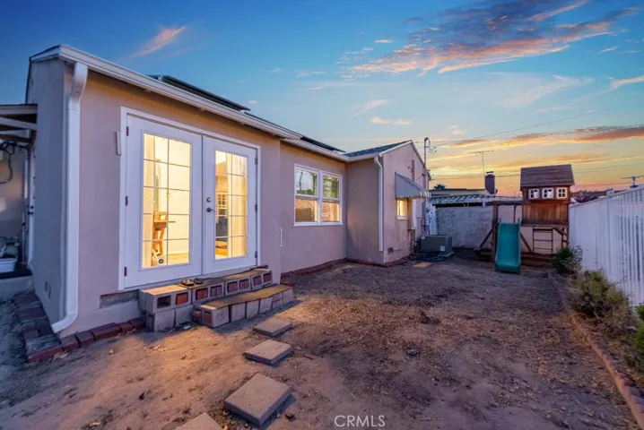 6547 Riverton Avenue, North Hollywood, California 91606