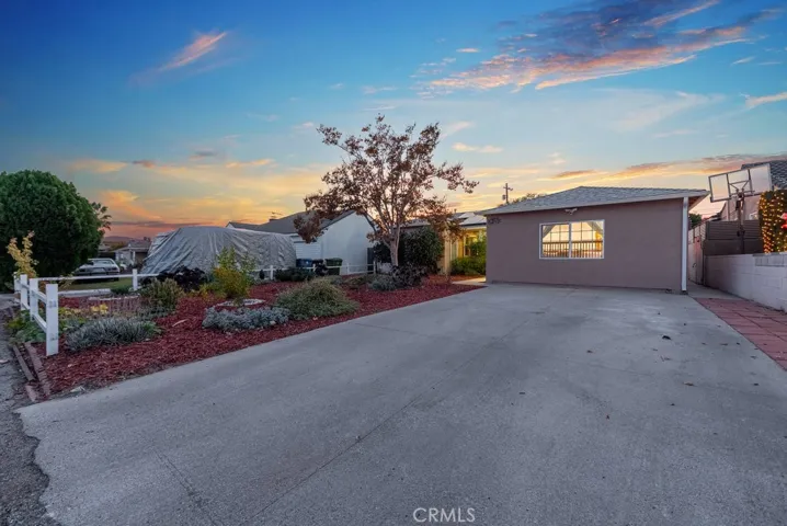 6547 Riverton Avenue, North Hollywood, California 91606