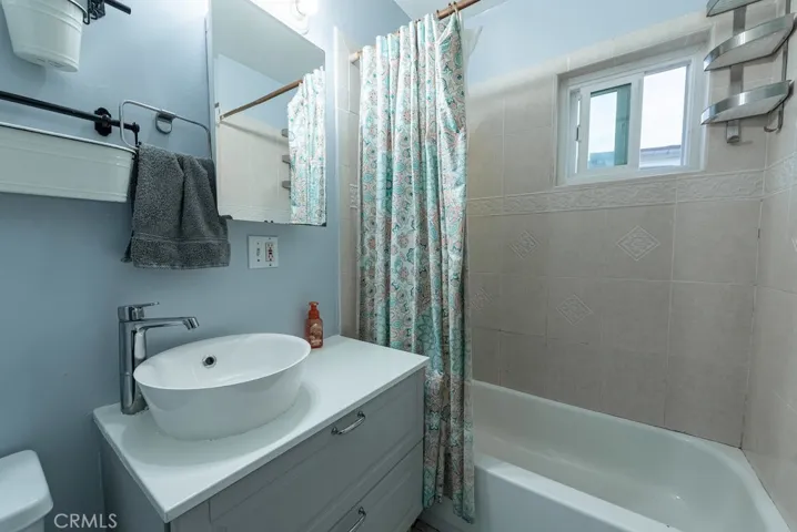 6547 Riverton Avenue, North Hollywood, California 91606