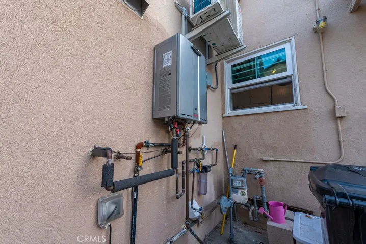 6547 Riverton Avenue, North Hollywood, California 91606