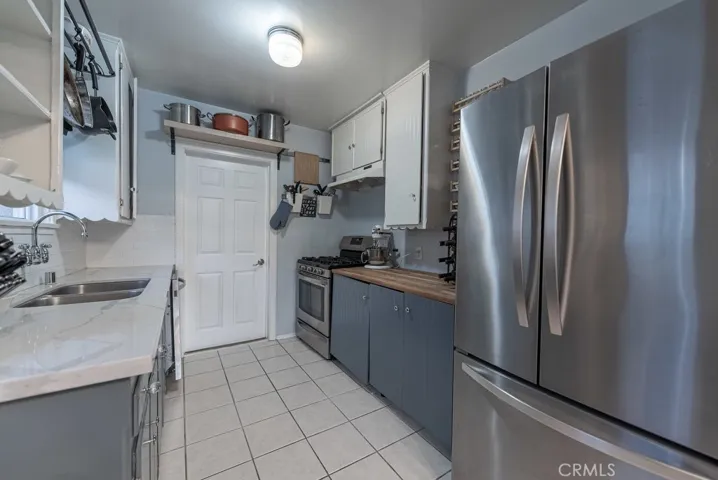 6547 Riverton Avenue, North Hollywood, California 91606