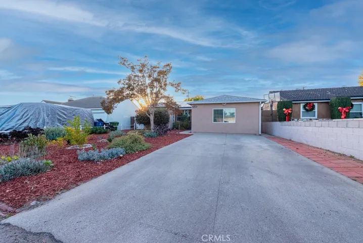 6547 Riverton Avenue, North Hollywood, California 91606