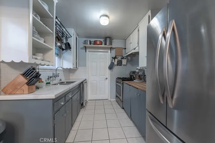 6547 Riverton Avenue, North Hollywood, California 91606
