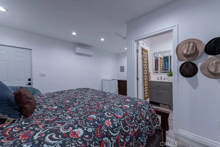 6547 Riverton Avenue, North Hollywood, California 91606
